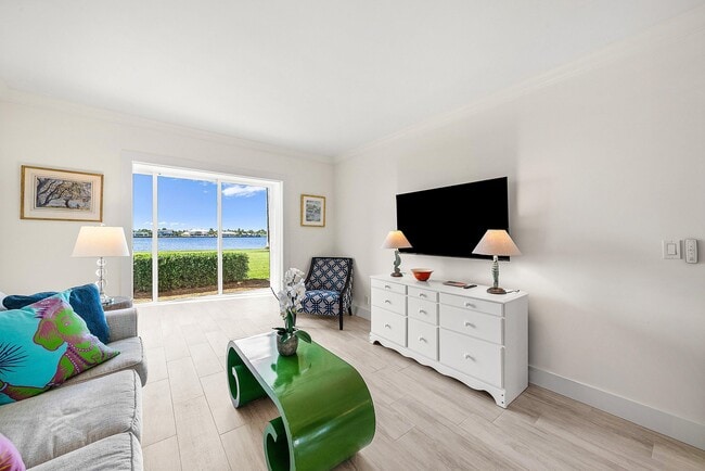 Photo - 2170 Ibis Isle Rd Unit 2