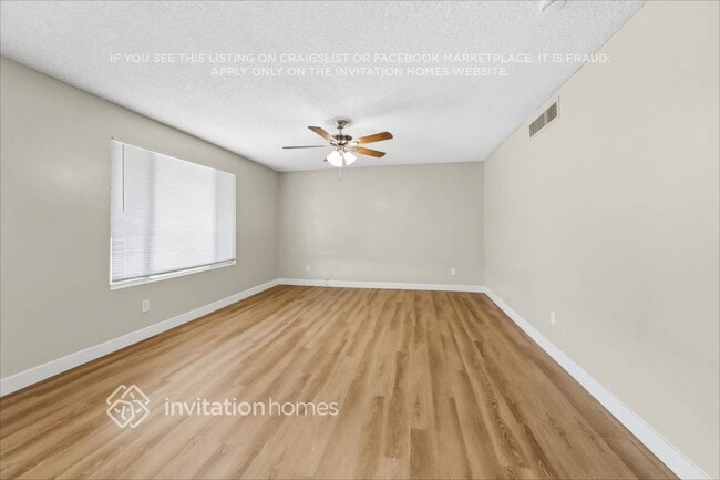 12042 N 28th Pl