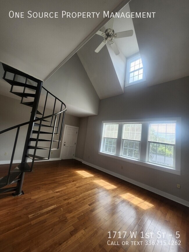 1717 W 1st St Unit 5