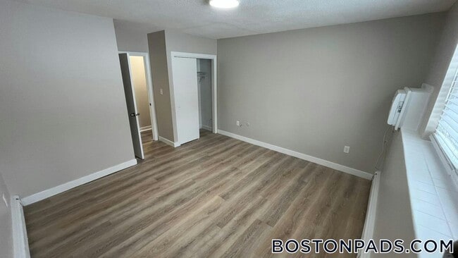 Photo - 95-101 Upton St. Apartamento Unidad 101-D