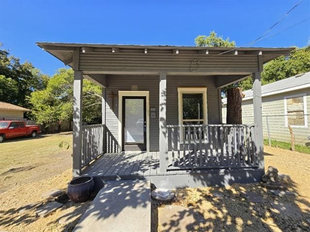 Building Photo - 1305 Lotus St