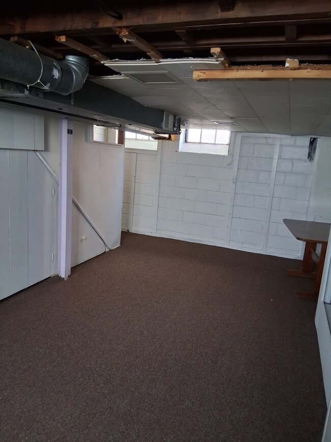 Photo - 4819 Woodworth St