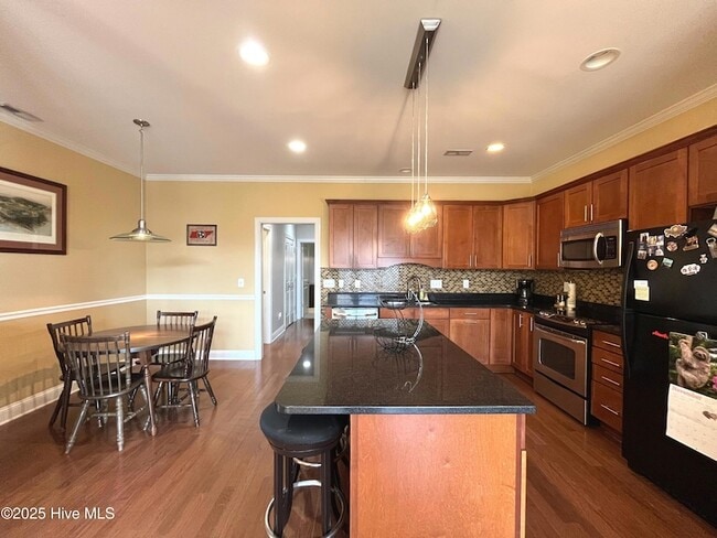 Photo - 31 Elk Ridge Ln