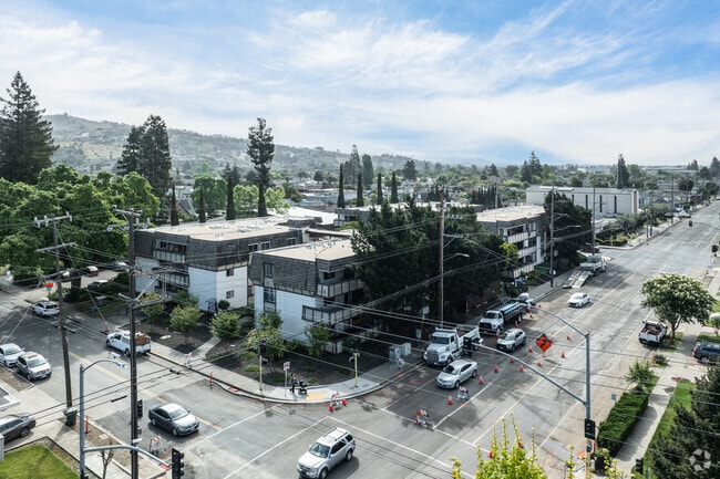 exterior - 1550 Bancroft #112