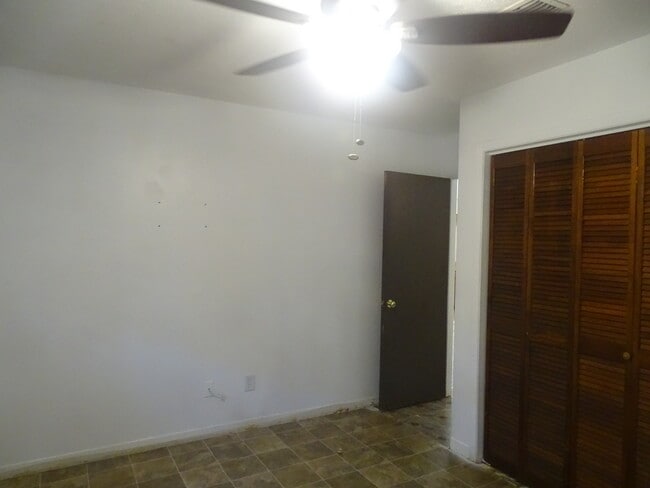 Photo - 252 SE Hanover Pl