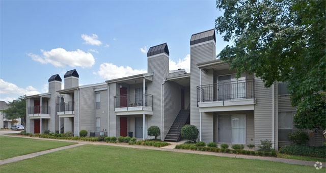 Beautiful Exteriors - MILLICENT CROSSING