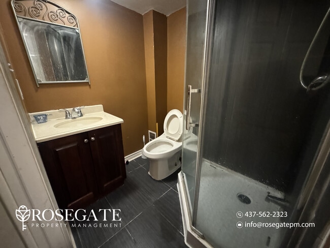 Photo - 1-Bedroom Basement Apartment with Internet Included – Mississauga Unit 2