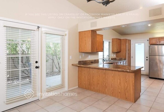 2155 W Kiva Ave