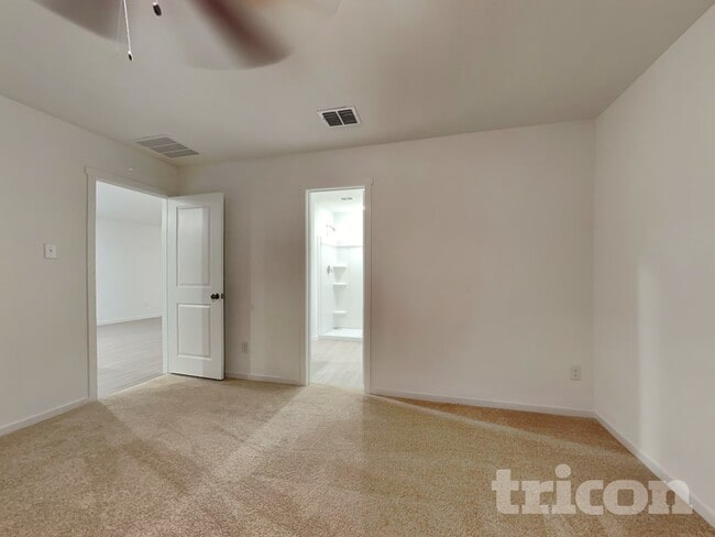 Photo - 6751 Highlands St