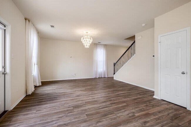 Photo - 216 Janelle Ln