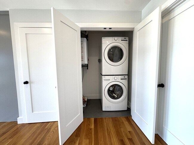 Photo - 39 Rich St Unit 3