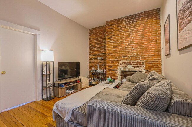 Photo - 11 Gorham St Unidad 9