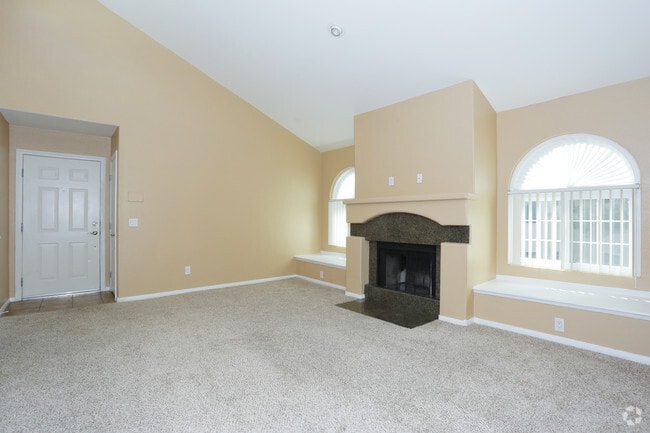 Photo - Laguna Palms