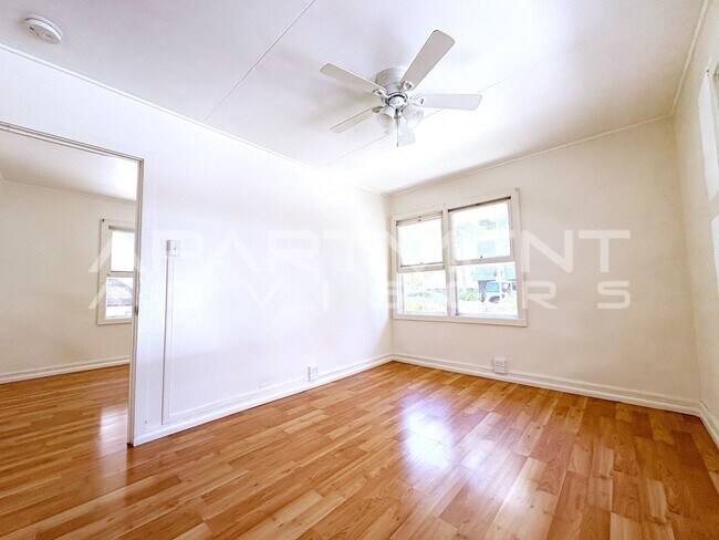 Photo - 424 ?Olohana St Unit #0