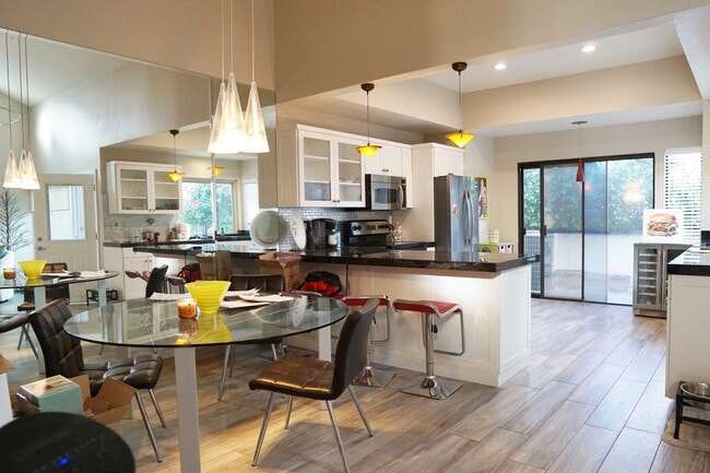 Photo - 73486 Shadow Mountain Dr