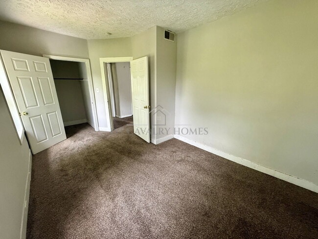 Photo - 366 Buckingham St Unit 2