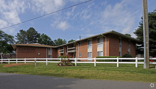 Building Photo - Conway Garden Apartments