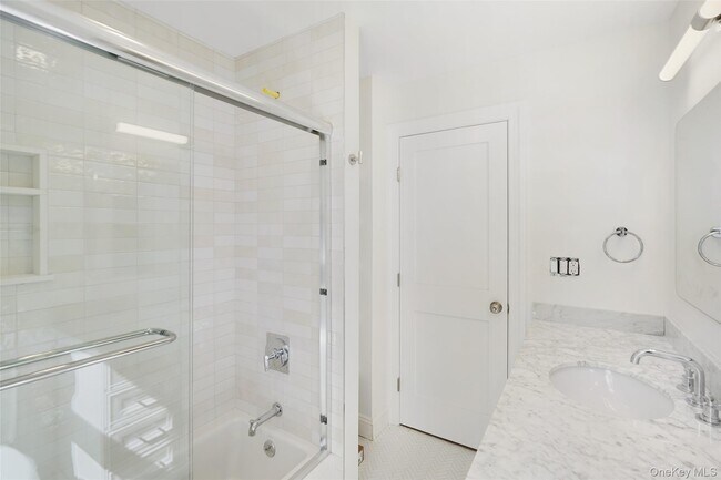 Photo - 11 Orchard Ave Unit 2