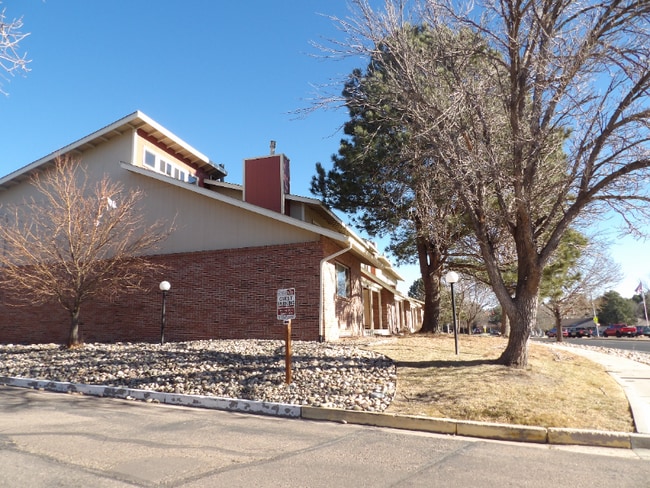 Photo - 226 W Rockrimmon Blvd