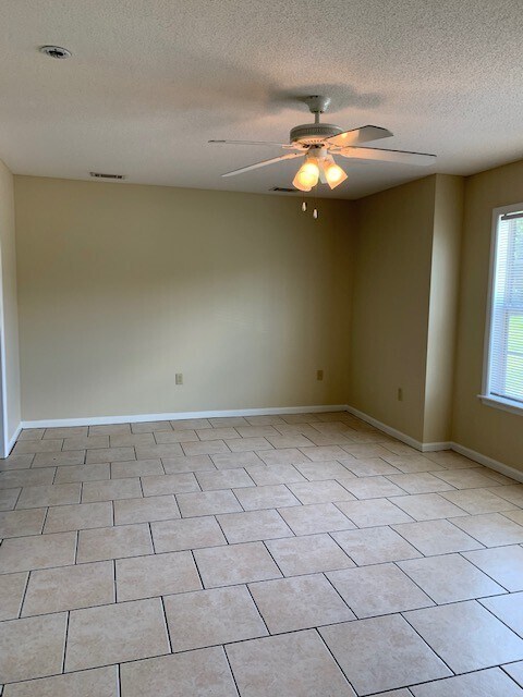 Photo - 1700 Almond Tree* Unit 1700 B Almond Tree