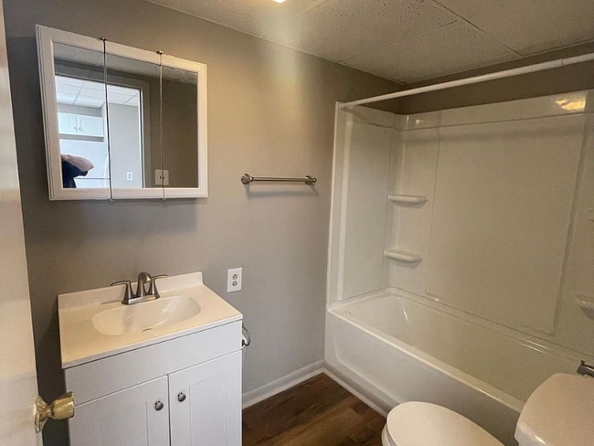 2196 Marshall Ave Unit 2