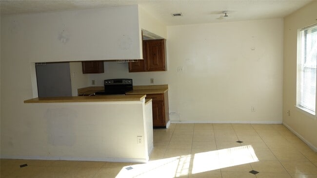 Photo - 16610 Quail Park Dr