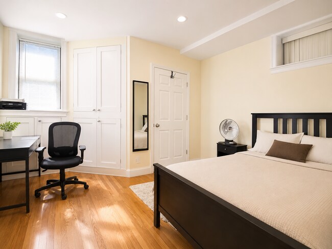 Photo - 1203 Beacon St Unidad 1