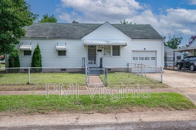 Photo - 3528 Bessie St