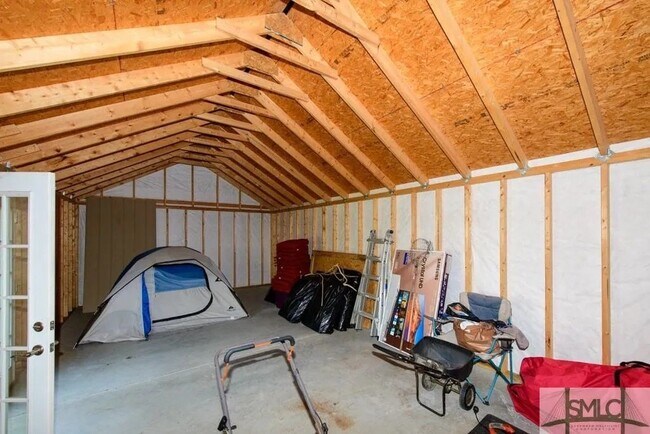 Photo - 496 Harbour Ln