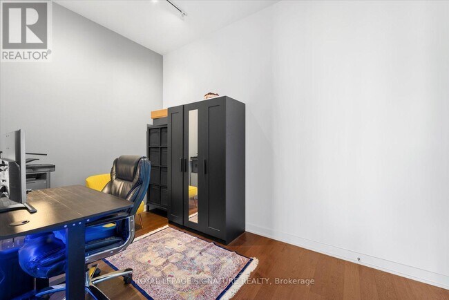 Photo - 2220 Lake Shore Blvd W Unit PH05