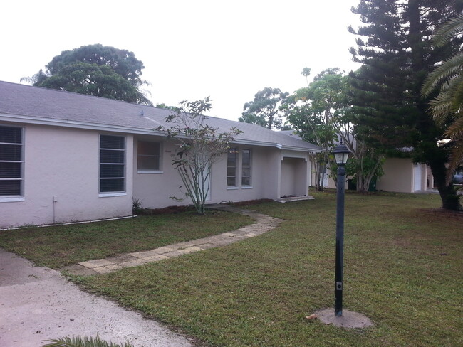 *** ANNUAL *** NAPLES PARK *** PET FRIENDL... - *** ANNUAL *** NAPLES PARK *** PET FRIENDL... Casa