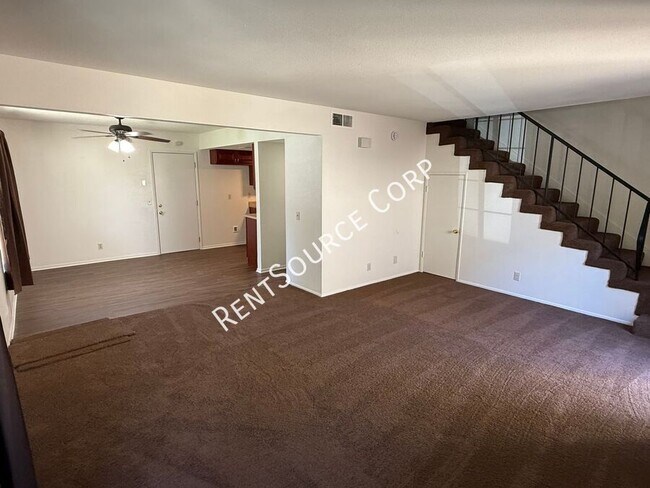 Photo - 1311 W Ave J 4