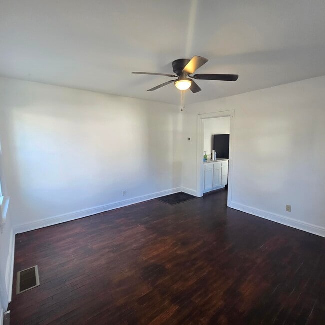 Photo - 168 Myrtle Ave