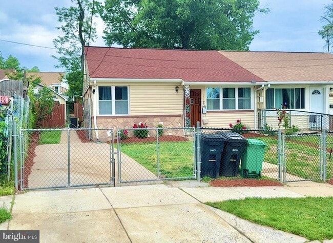 Building Photo - 7720 Penbrook Pl