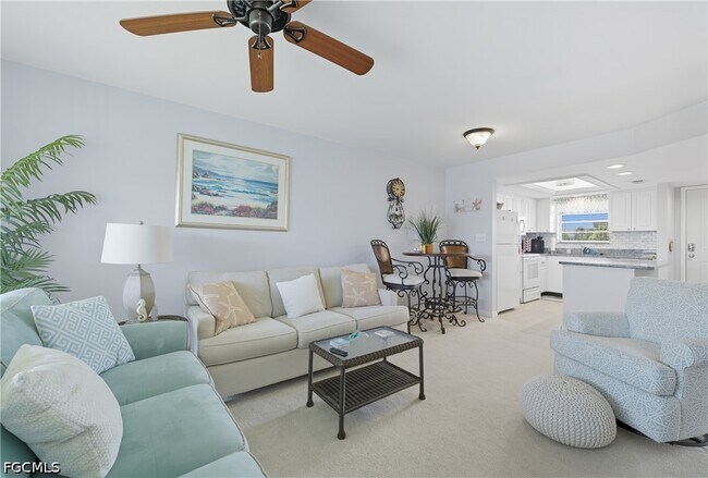 Photo - 16881 Davis Rd Unit 126