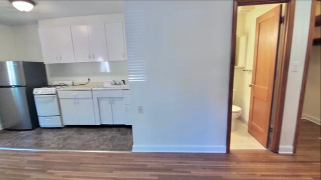 Photo - 1225 St Clair Avenue