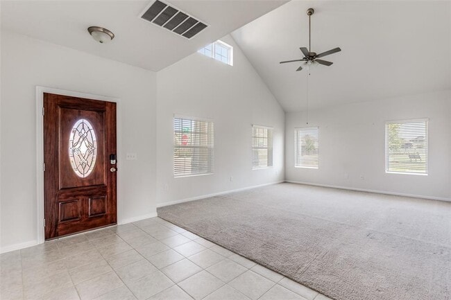 Photo - 200 Oldbridge Dr