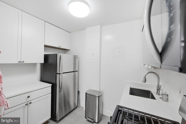 Photo - 1121 Arlington Blvd Unit 207