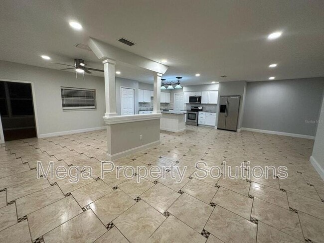 Photo - 104 W Brentridge Dr