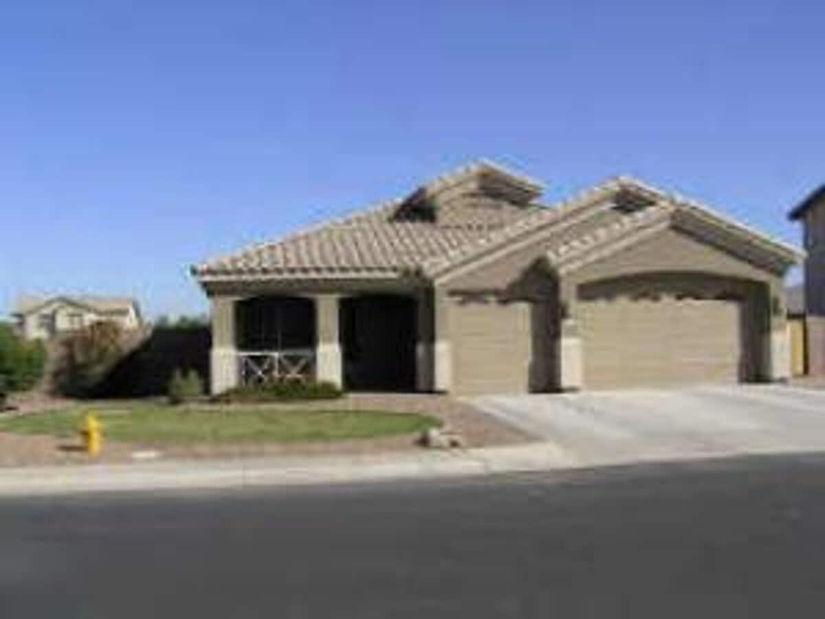3 bedroom in Chandler with RV gate and 3 car garage - 3 bedroom in Chandler with RV gate and 3 car garage