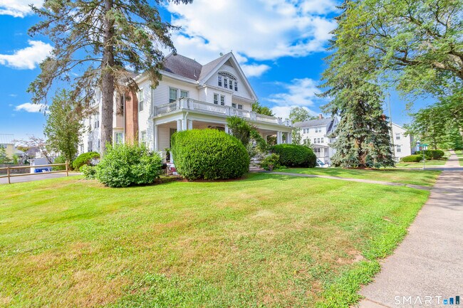 Photo - 75 S Main St Unit B