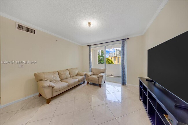 Photo - 17145 N Bay Rd Unit 4301