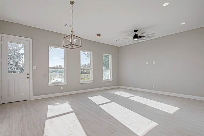 Photo - 3635 Needville Ave