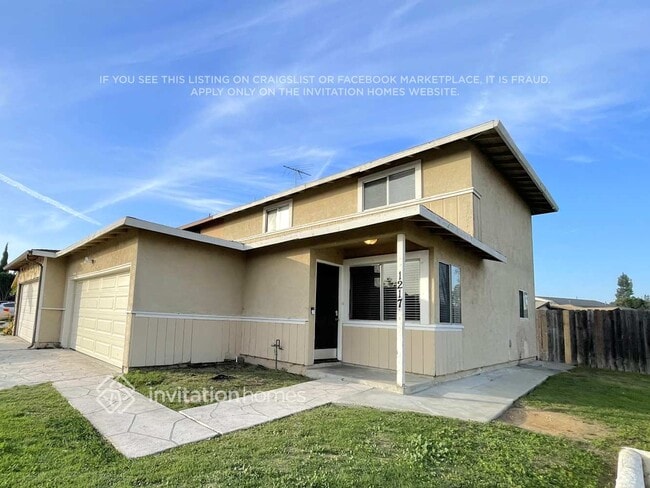 Photo - 1217 E Radbard St