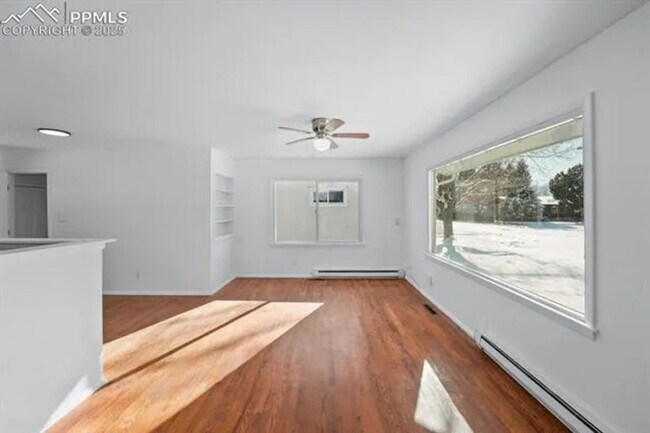 Photo - 3027 N Institute St