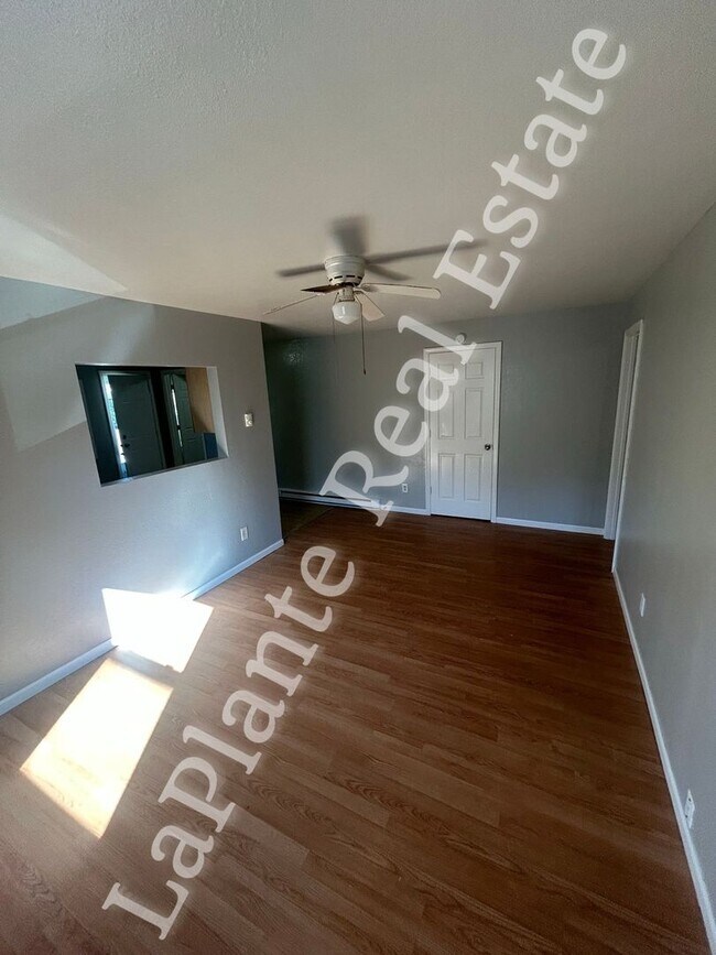 Photo - 4105 Walker Ave Unit 2