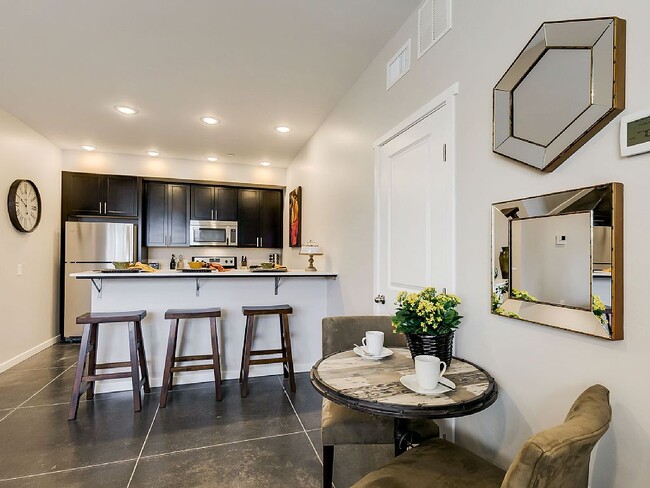 Photo - Mr. Flagstaff Apartments