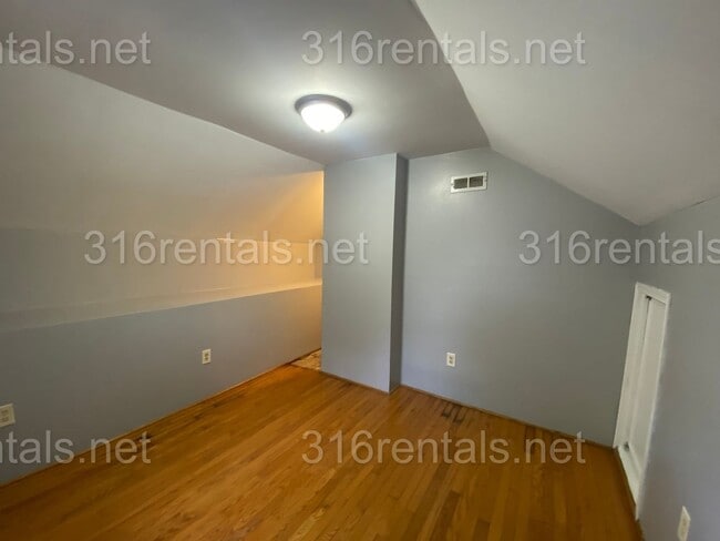 Photo - 507 N Meridian Ave