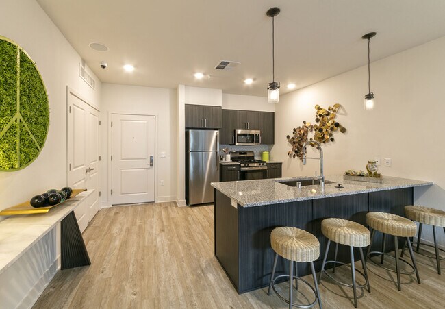 Broadstone Nob Hill apartments — community photo