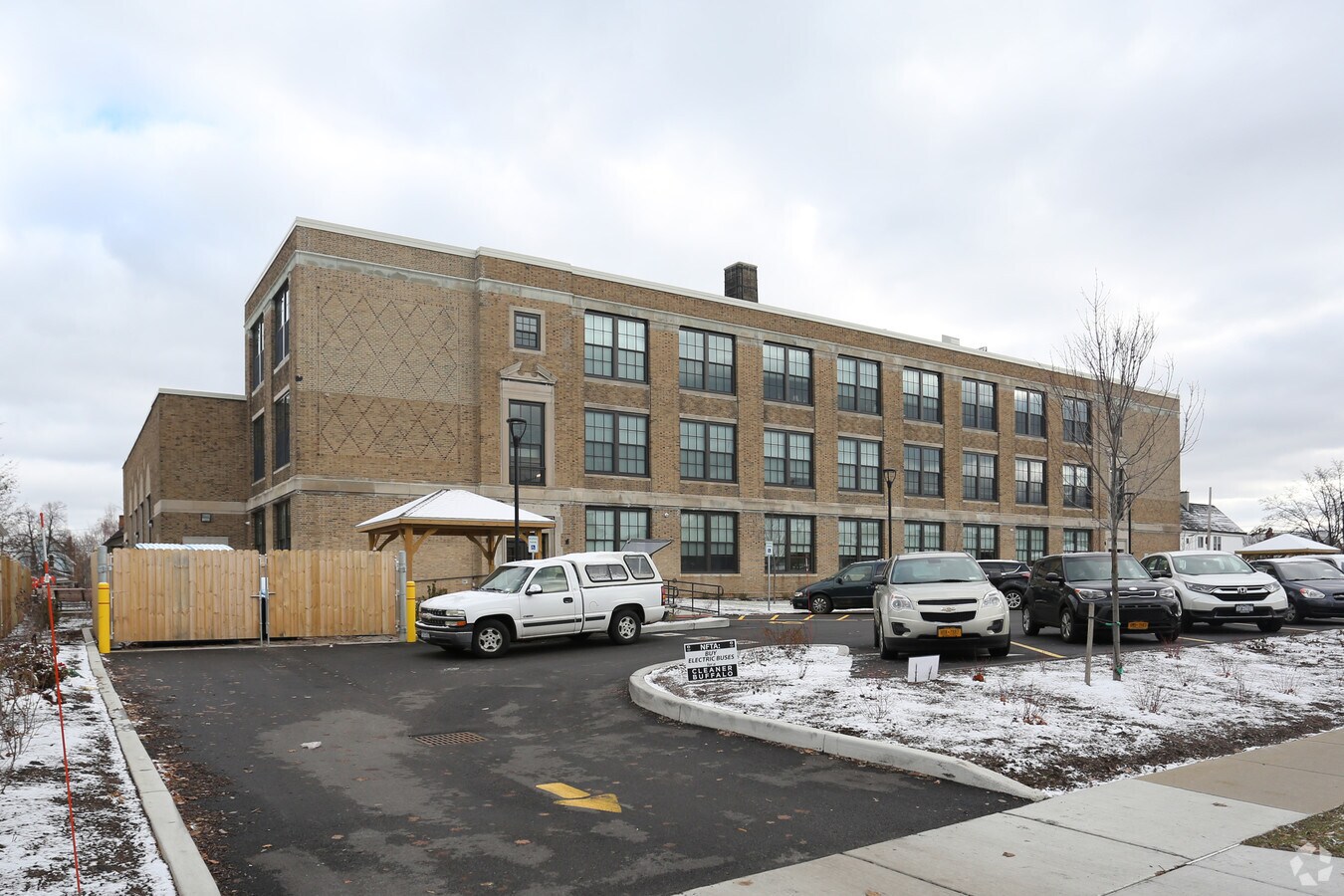 Photo - 429 Plymouth Ave